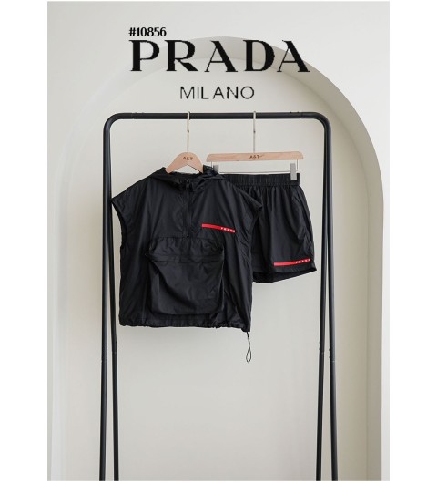 [PRADA] 프라다 여성 레드패치 아노락&반바지셋(국내배송)