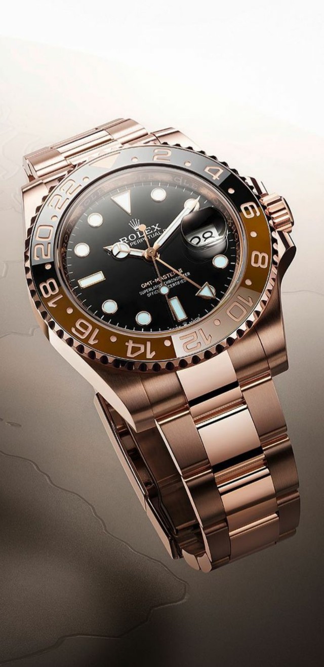 로렉스(ROLEX) GMT-MASTER II 오이시터 에버로즈 골드(국내배송)