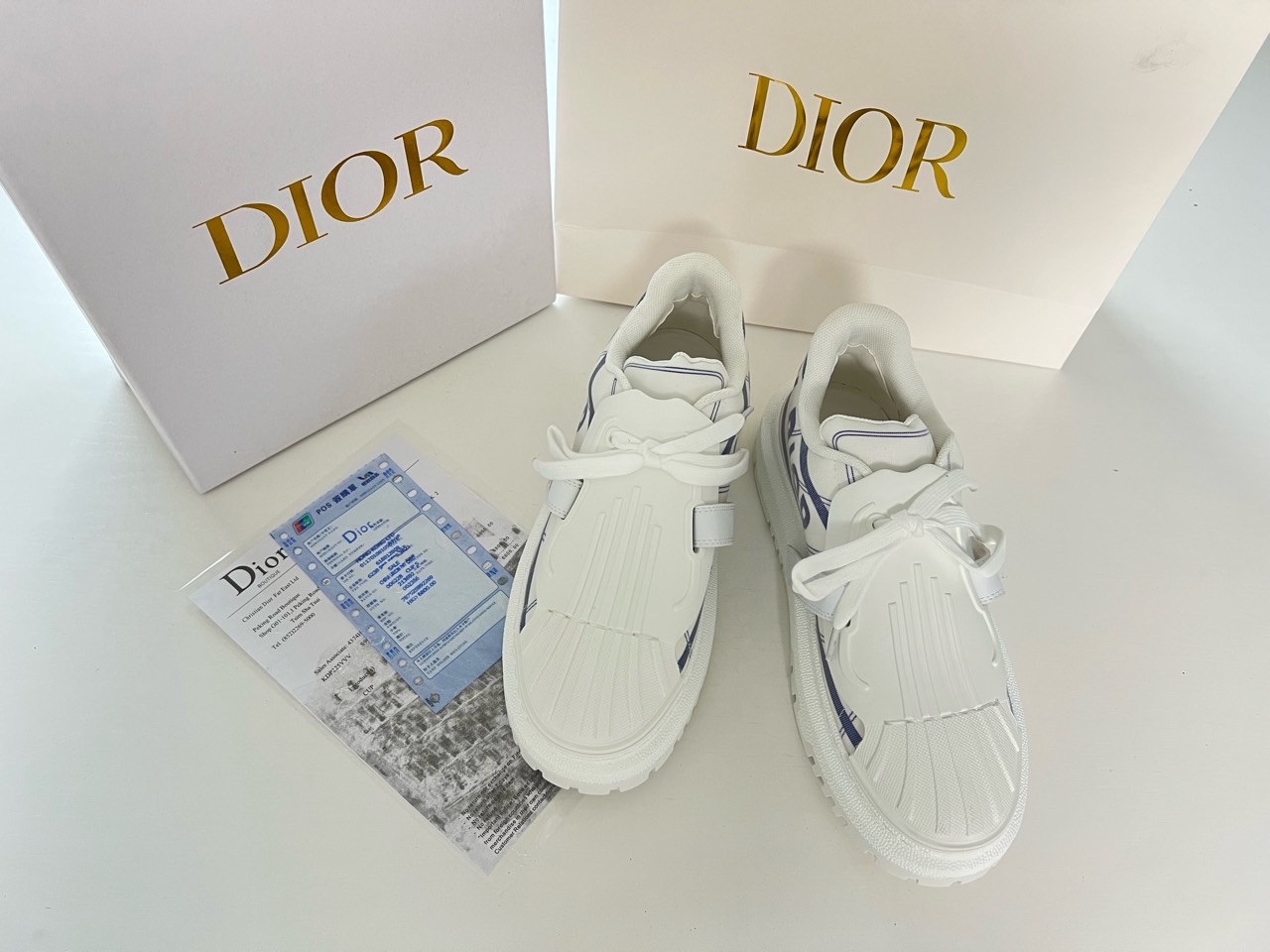 [DIOR] 디올 테크니컬 패브릭 프렌치블루 스니커즈(국내배송)