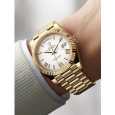 로렉스 OYSTER PERPETUAL DAY-DATE40 (국내배송)