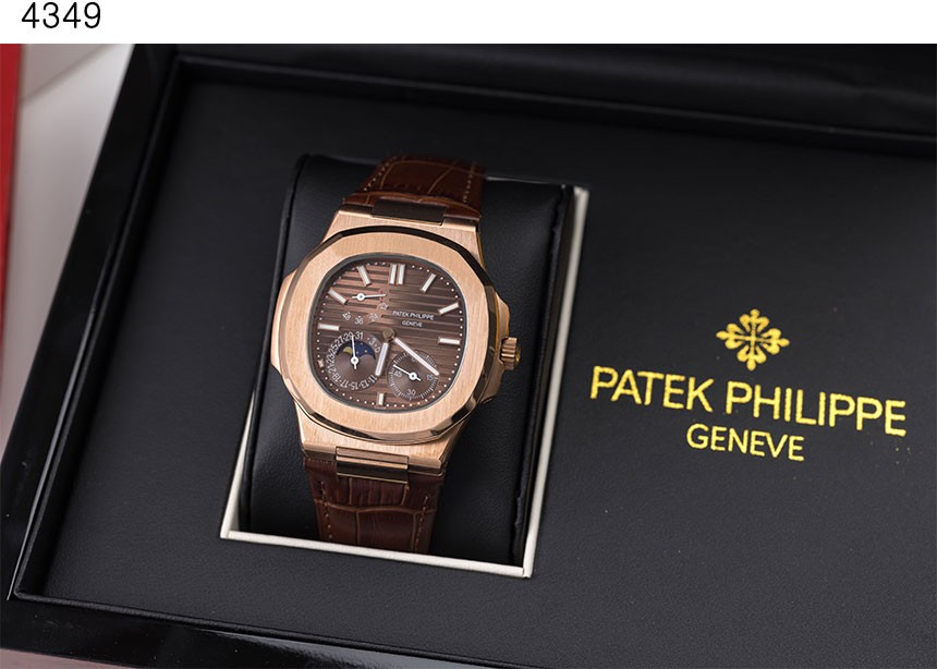 파텍필립(PATEK PHILIPPE)노틸러스 문페이즈 5712R-001 (국내배송)