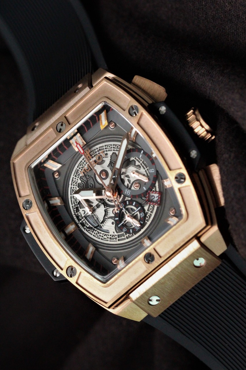 위블로(HUBLOT) SPIRIT OF BIG BANG KiNG GOLD (국내배송)