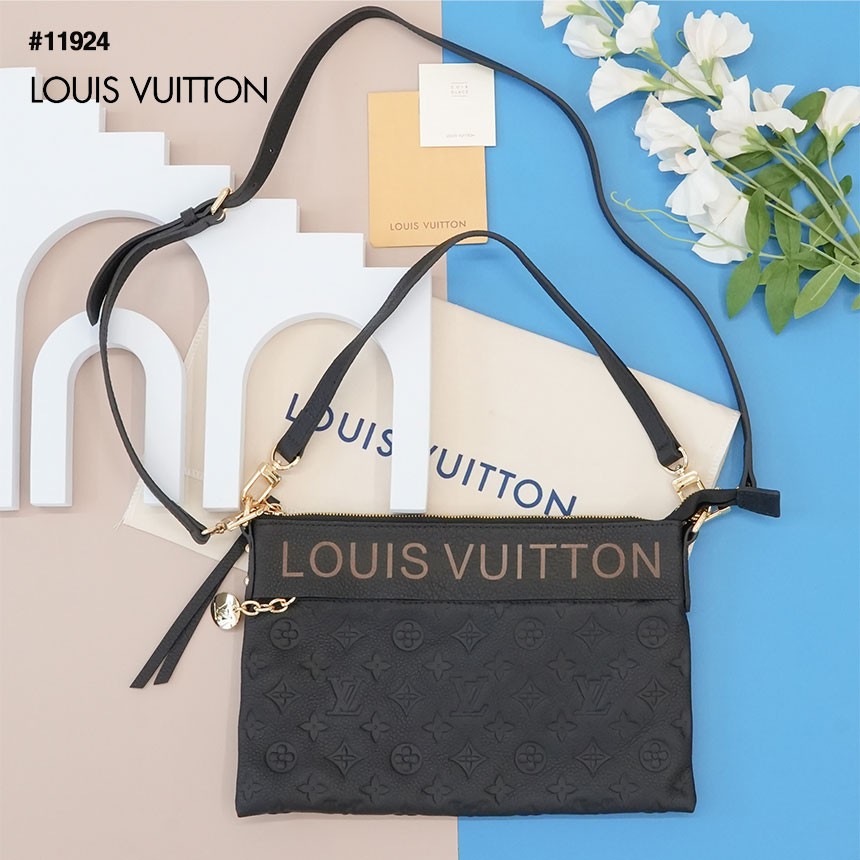 [LOUIS VUITTON] 루이비통 앙프렝뜨 블랙 파우치 클러치 숄더백 (국내배송)