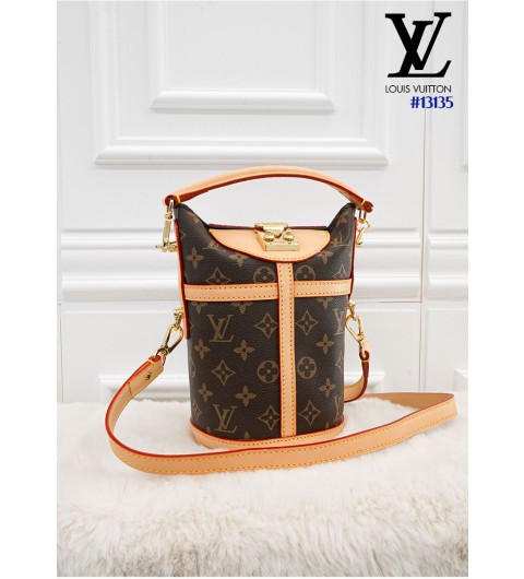 [Louis Vuitton] 루이비통 모노그램 더플 백 (국내배송)